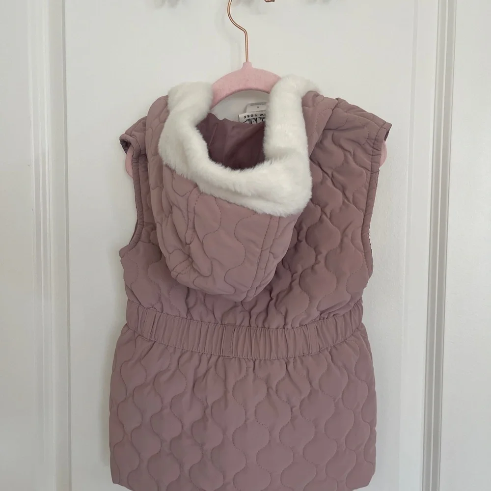 Nicole Miller chic quilted
